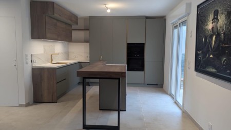 Notre zone d'activité pour ce service Aménagement de salon sur mesure avec bibliothèque et cuisine ouverte